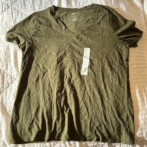 Sonoma everyday v-neck tee